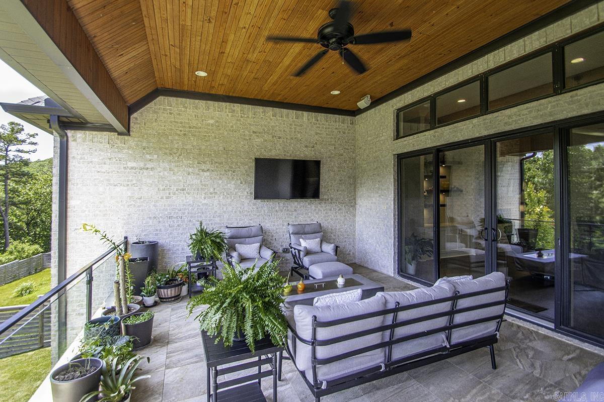 43 Falstone Drive