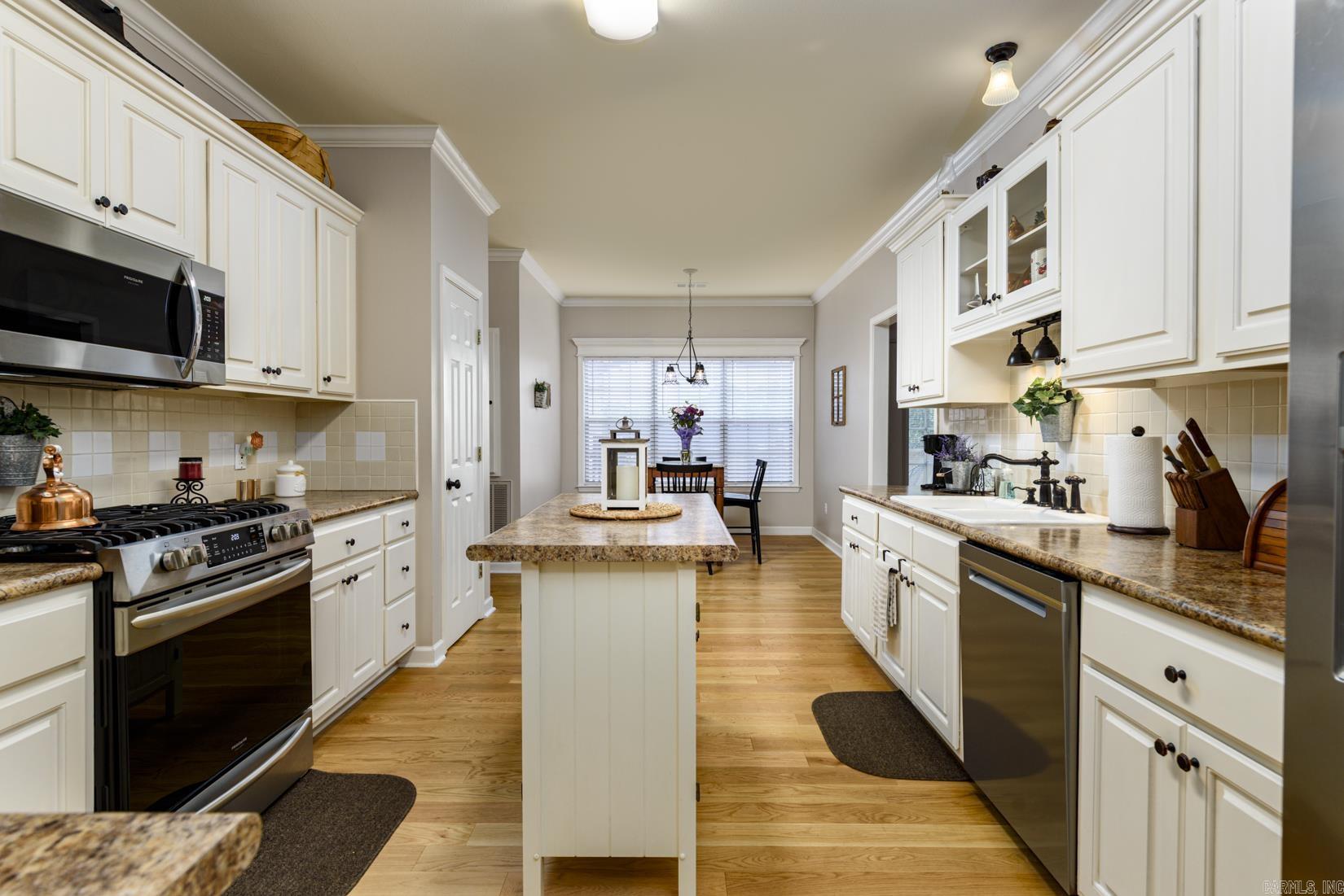 12201 Cherryside Drive