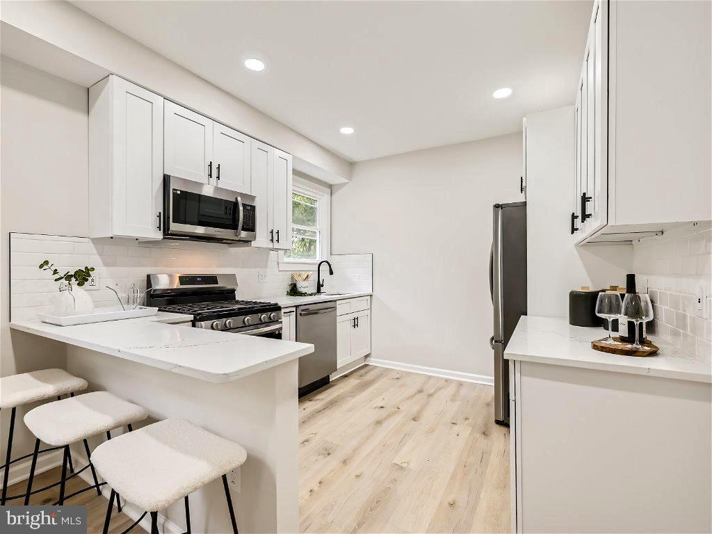 3712 YOSEMITE AVENUE