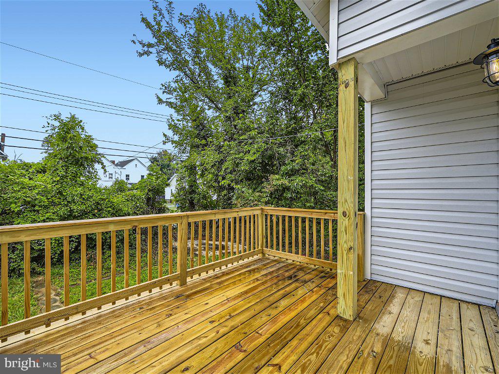 3712 YOSEMITE AVENUE