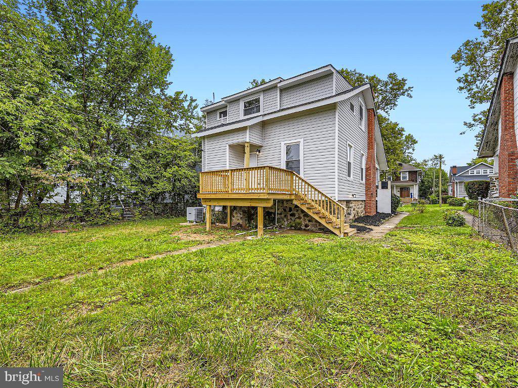 3712 YOSEMITE AVENUE