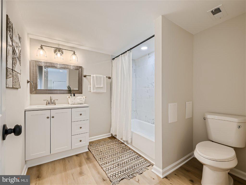 3712 YOSEMITE AVENUE