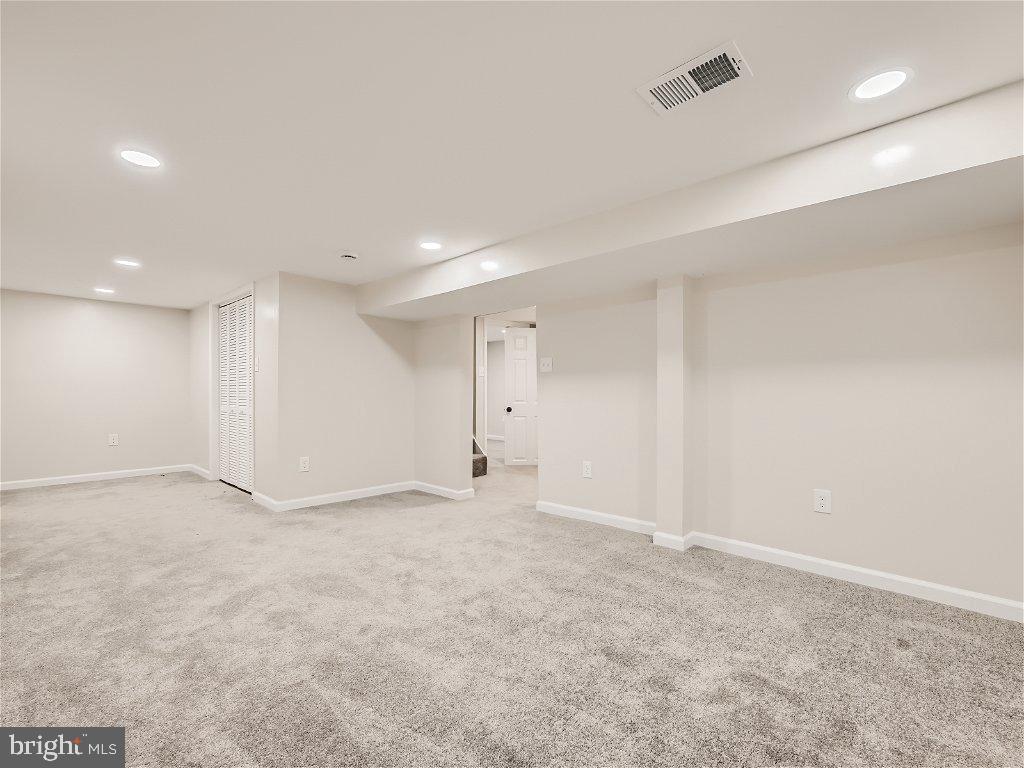 3712 YOSEMITE AVENUE