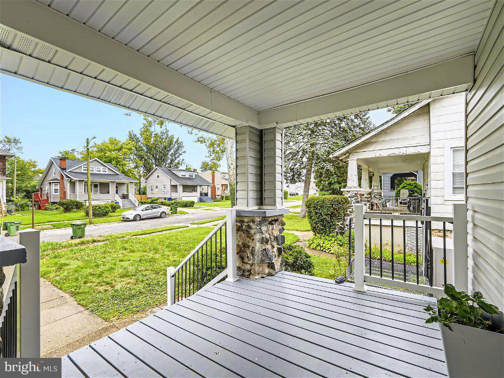 3712 YOSEMITE AVENUE