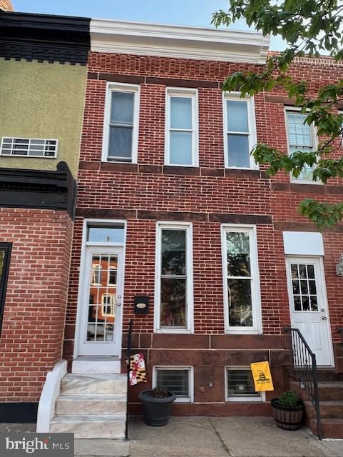 802 E FORT AVENUE