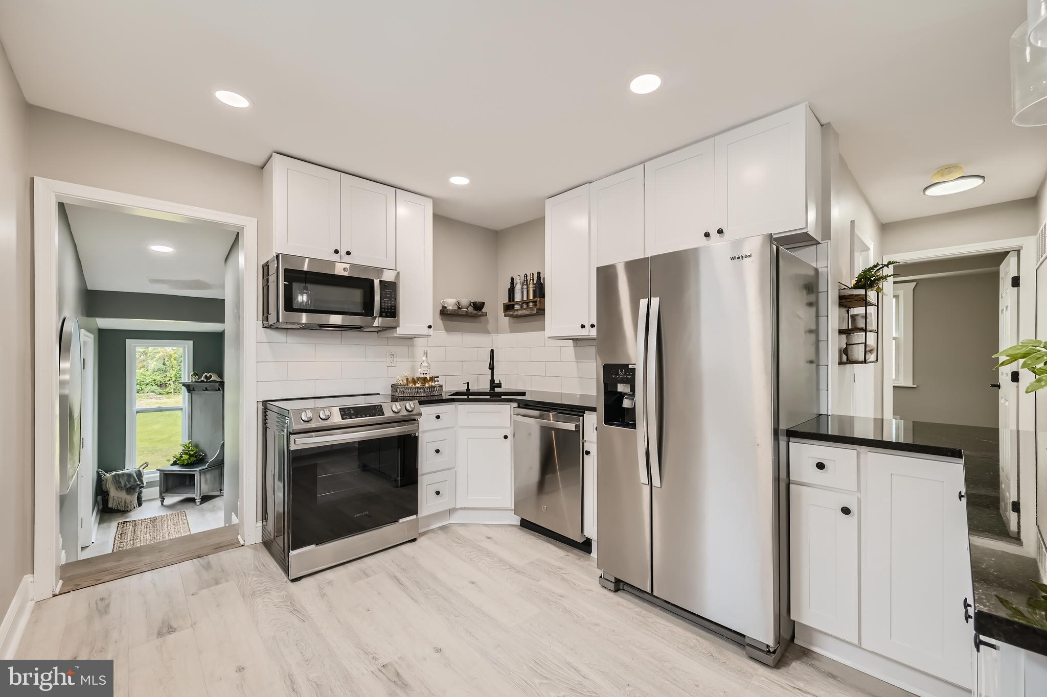 822 WISE AVENUE WISE AVE