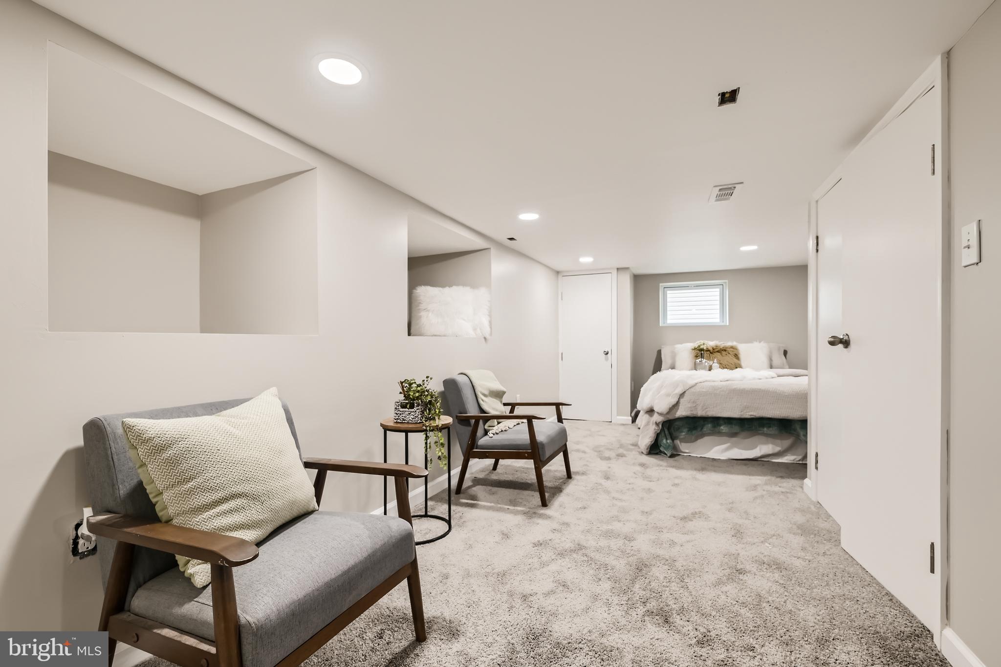 822 WISE AVENUE WISE AVE