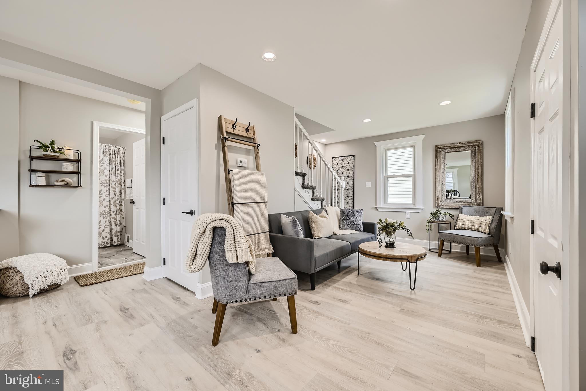 822 WISE AVENUE WISE AVE