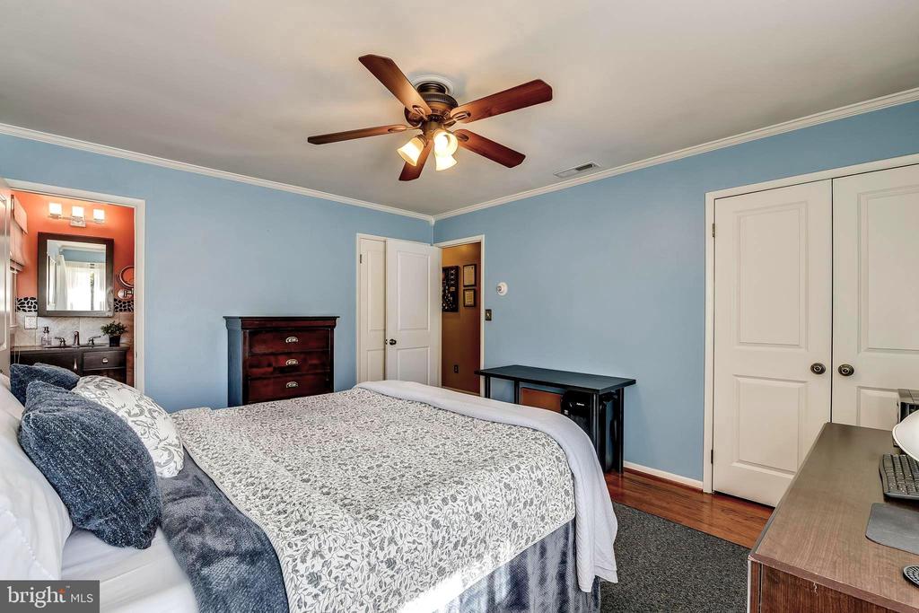 116 HOLLOW BROOK ROAD