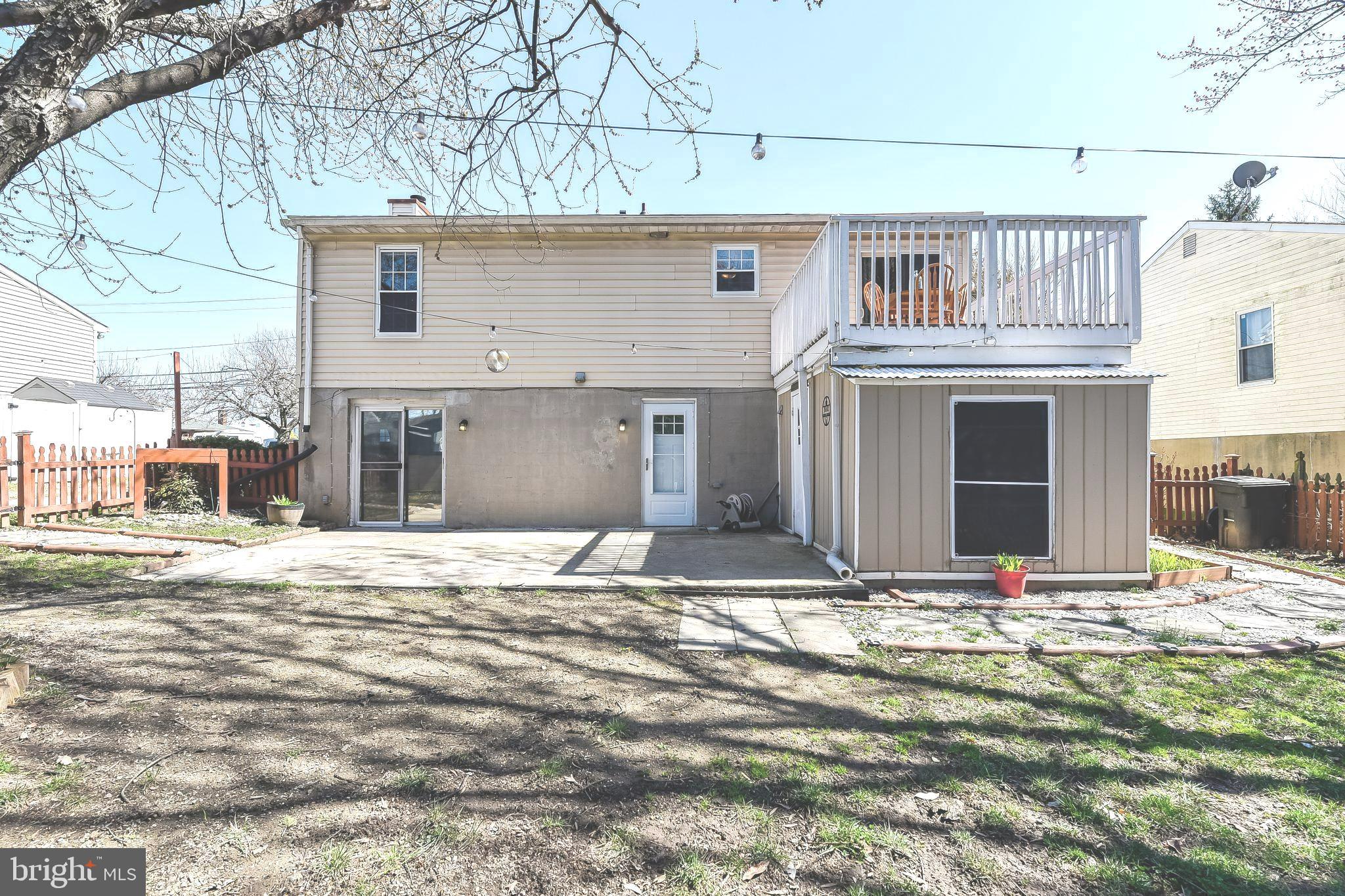 5522 MCCORMICK AVENUE