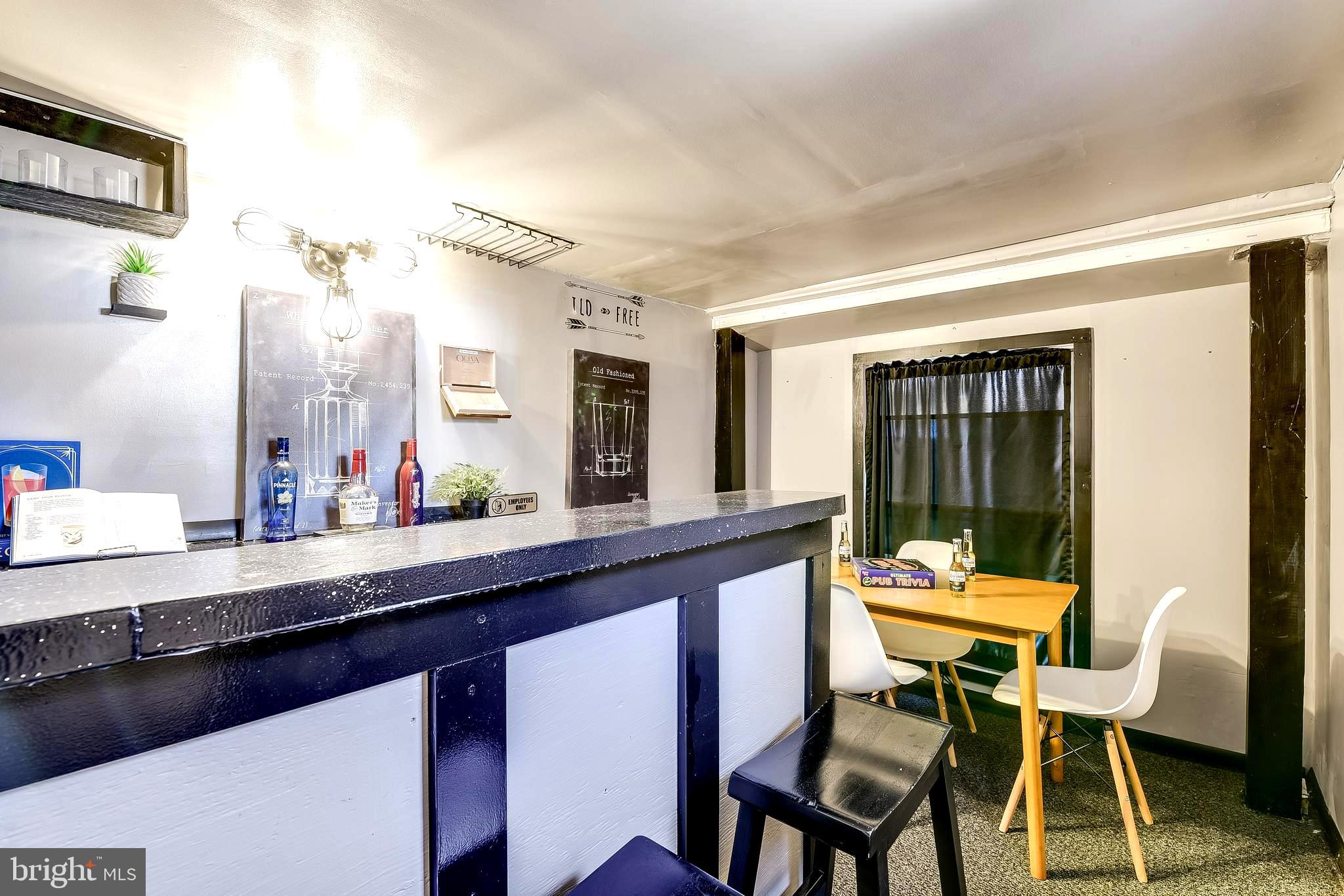 5522 MCCORMICK AVENUE