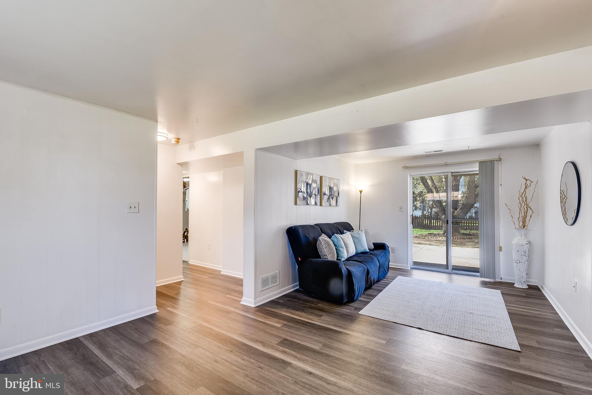 5522 MCCORMICK AVENUE