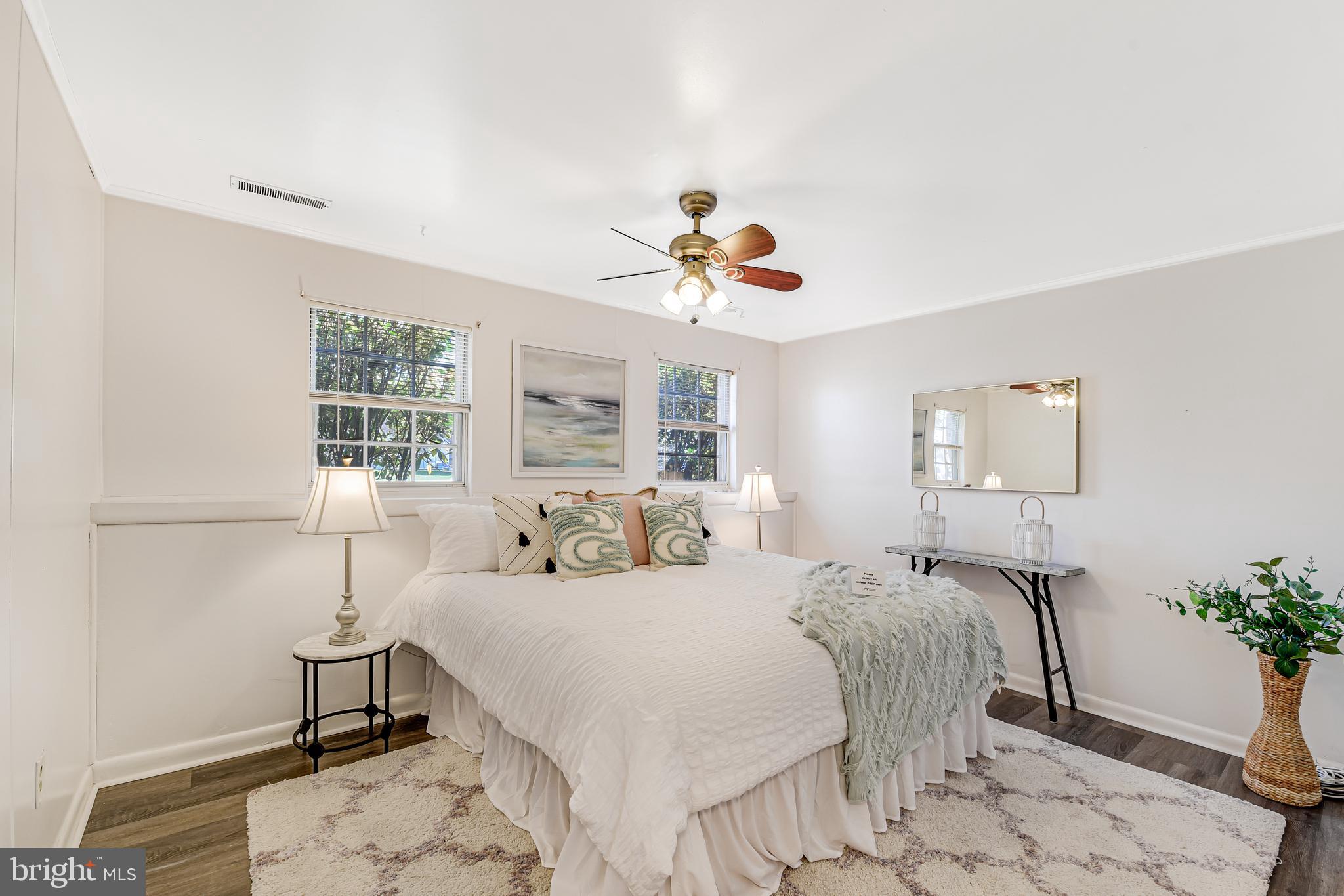 5522 MCCORMICK AVENUE