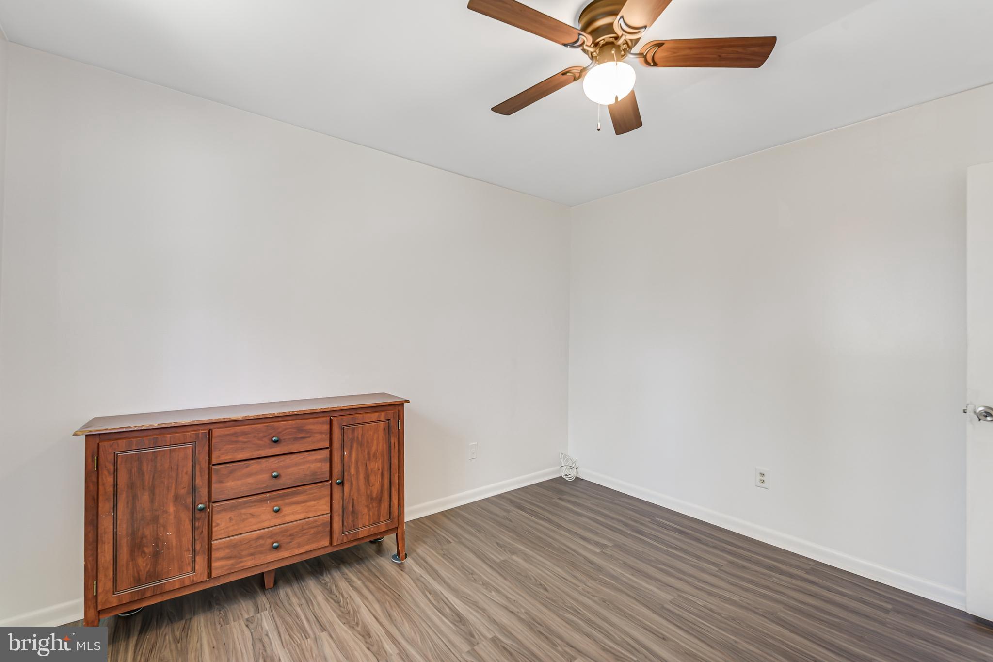 5522 MCCORMICK AVENUE