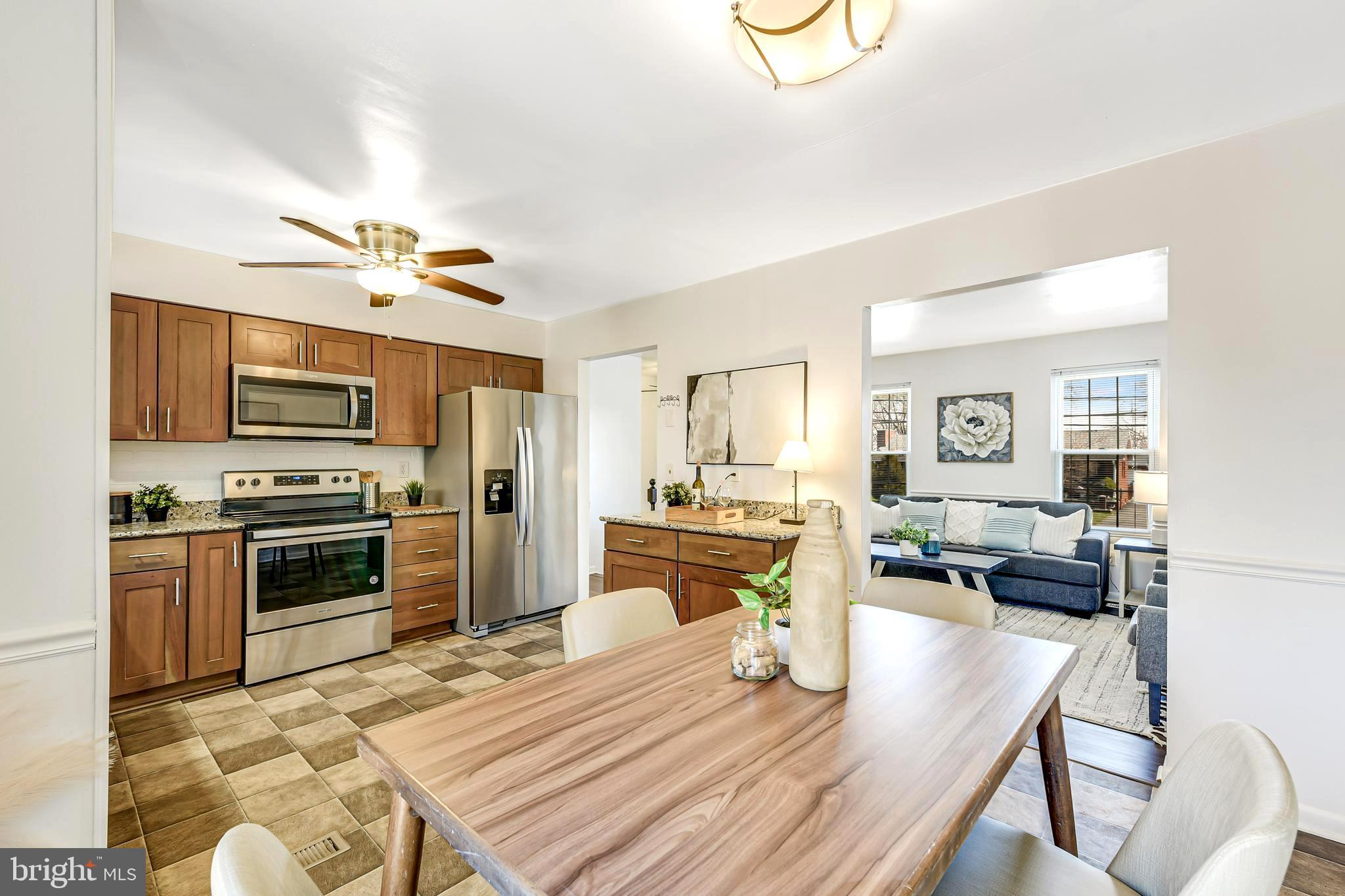 5522 MCCORMICK AVENUE