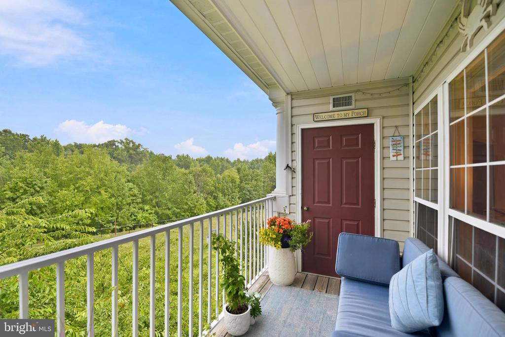 11 BROOK FARM COURT 11K