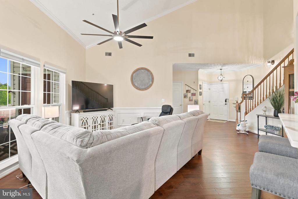 11 BROOK FARM COURT 11K