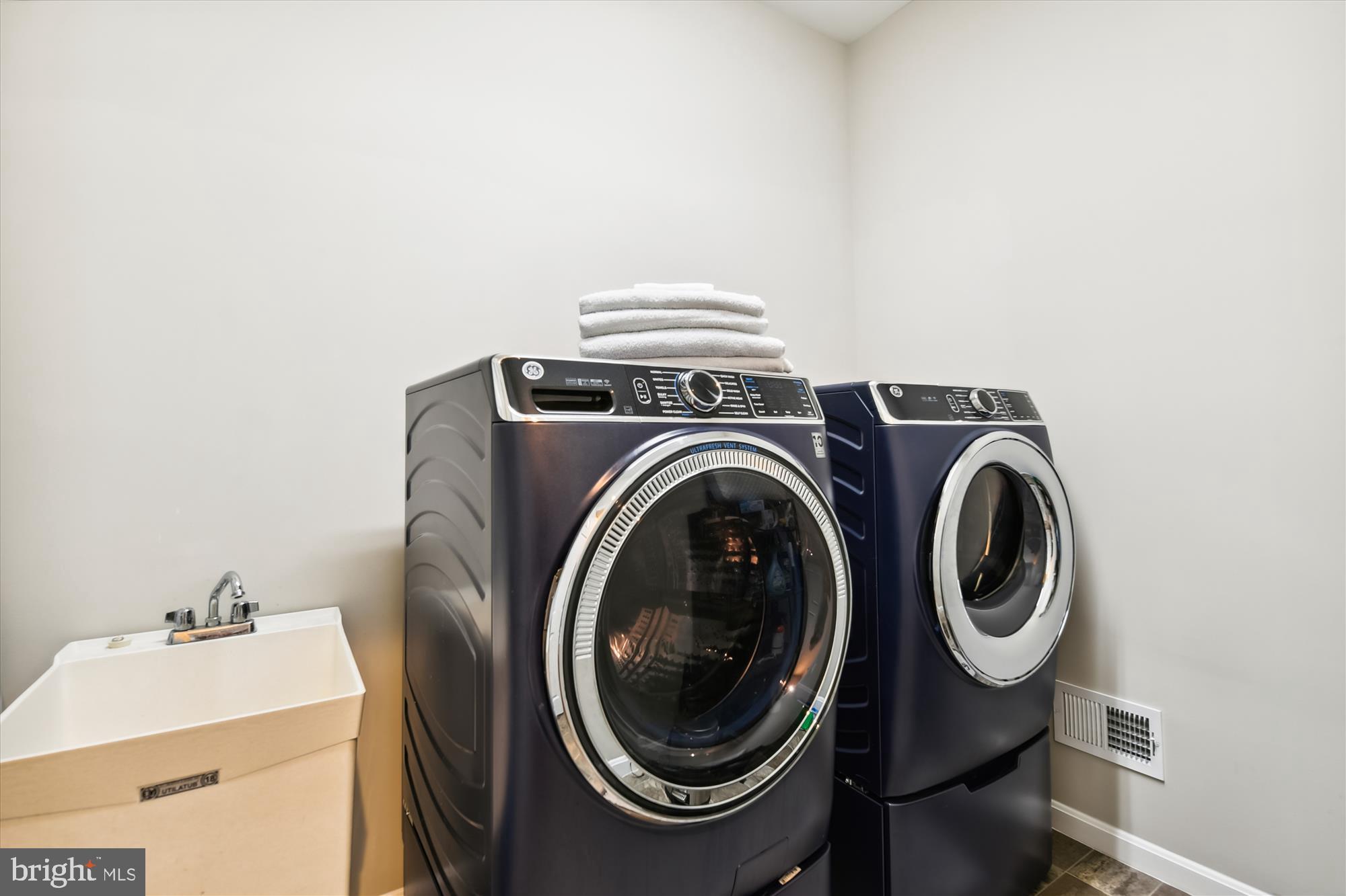 658 PEACE CHANCE DRIVE