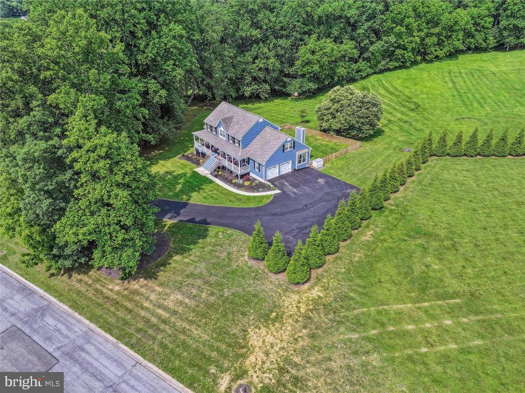 902 SAINT ANN DRIVE