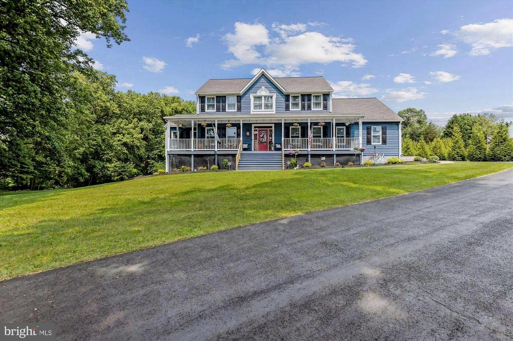 902 SAINT ANN DRIVE