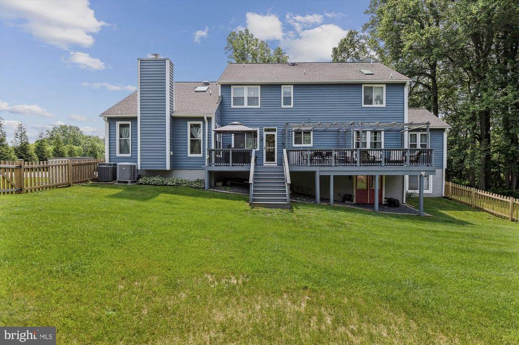 902 SAINT ANN DRIVE