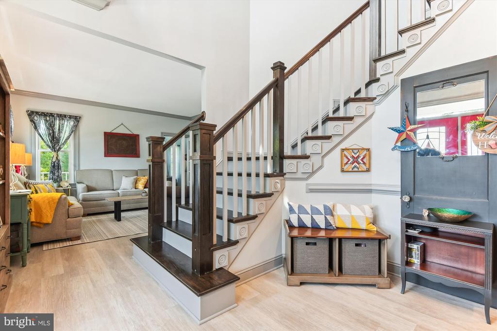 902 SAINT ANN DRIVE