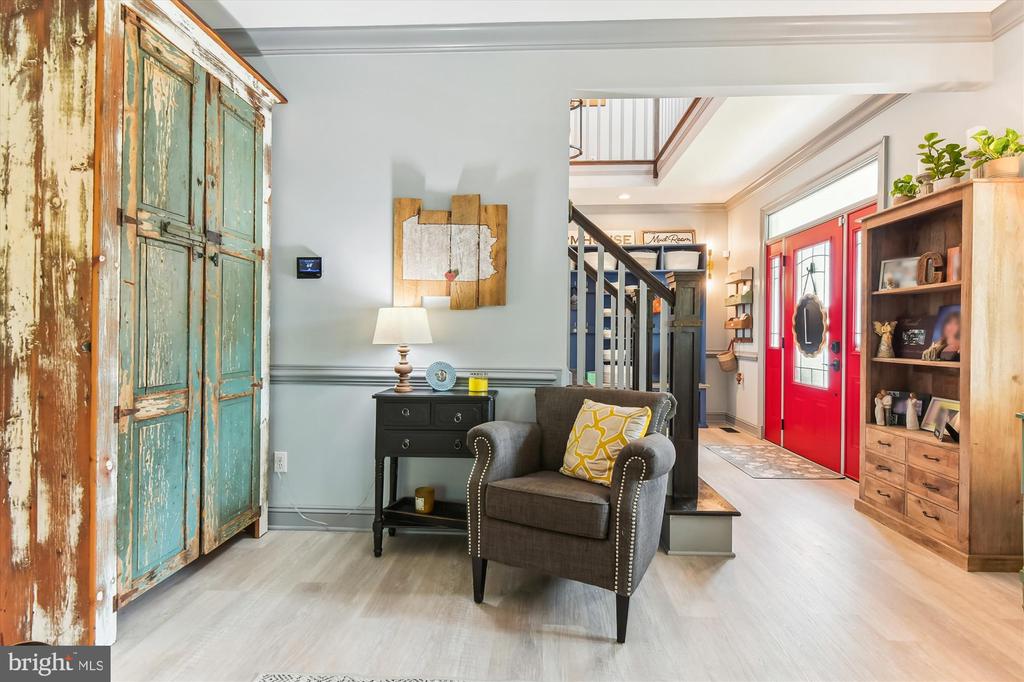 902 SAINT ANN DRIVE