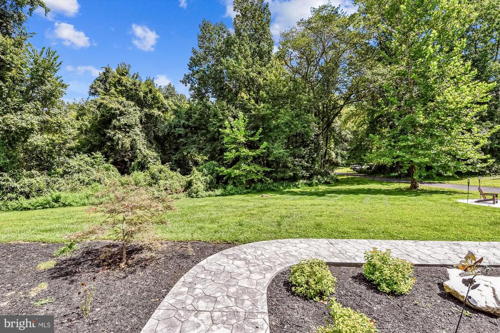642 CRAIGS CORNER ROAD