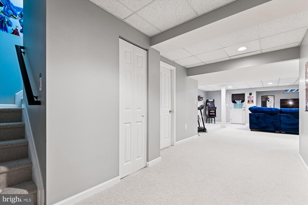 1032 SEARAY COURT