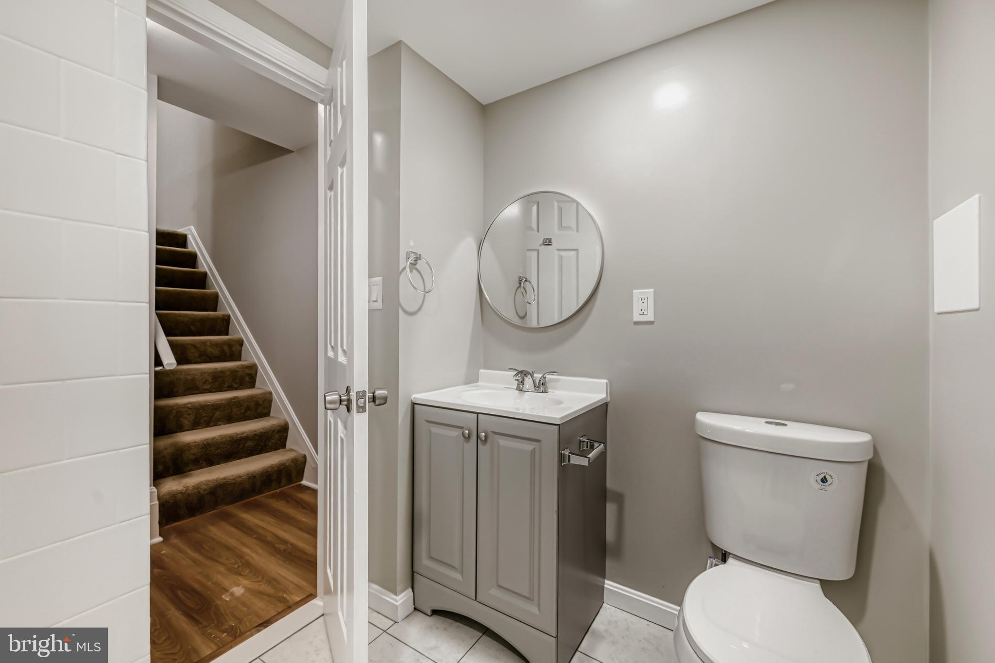 1214 BENNETT PLACE