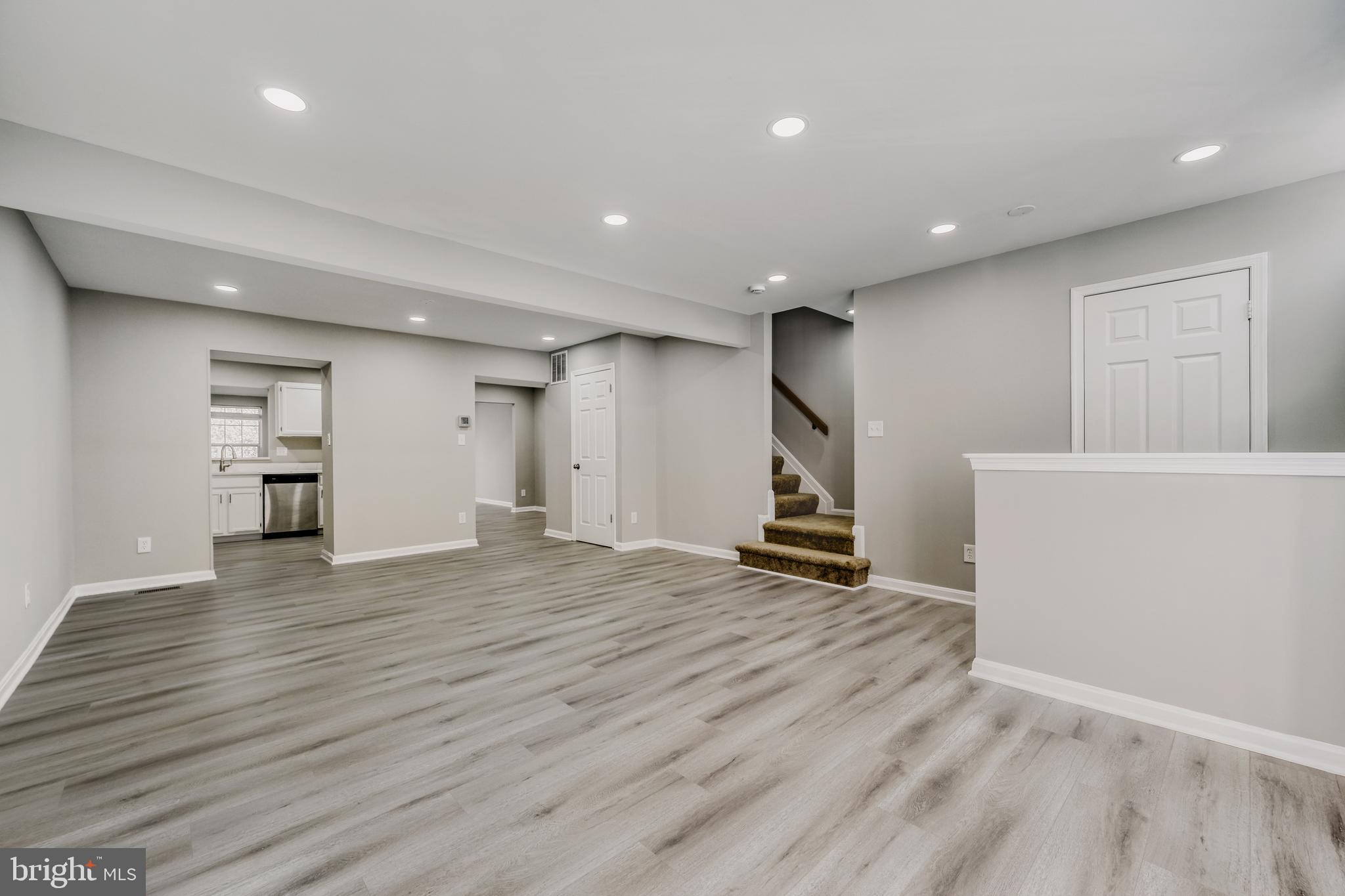 1214 BENNETT PLACE