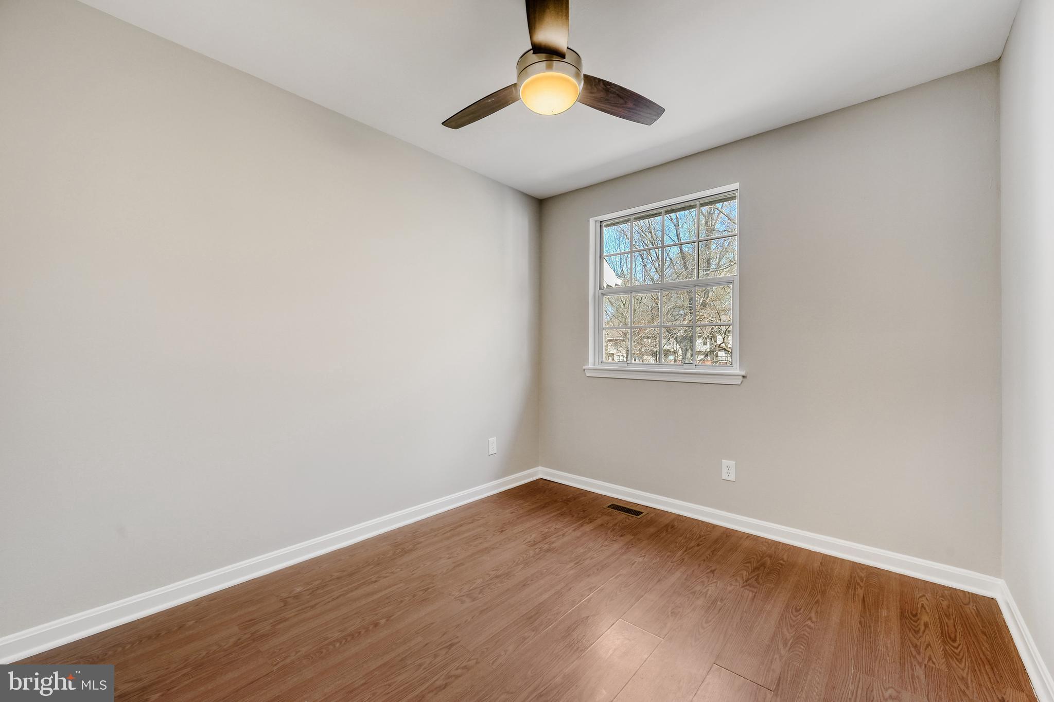 1214 BENNETT PLACE