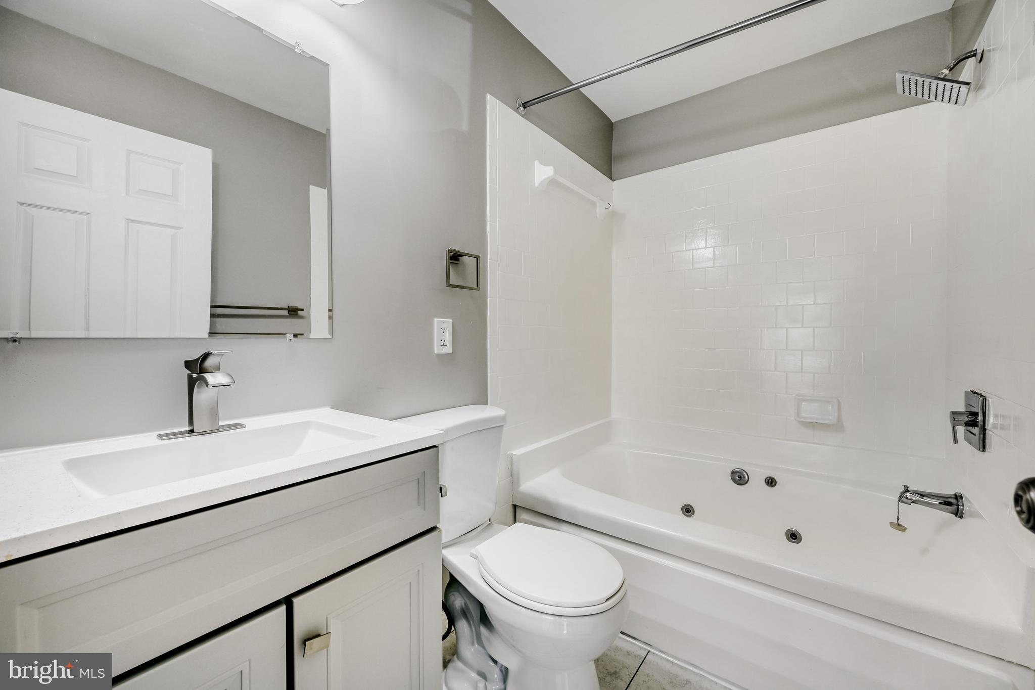 1214 BENNETT PLACE