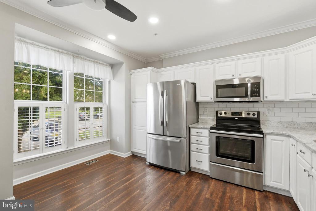 2169 SEWANEE DRIVE