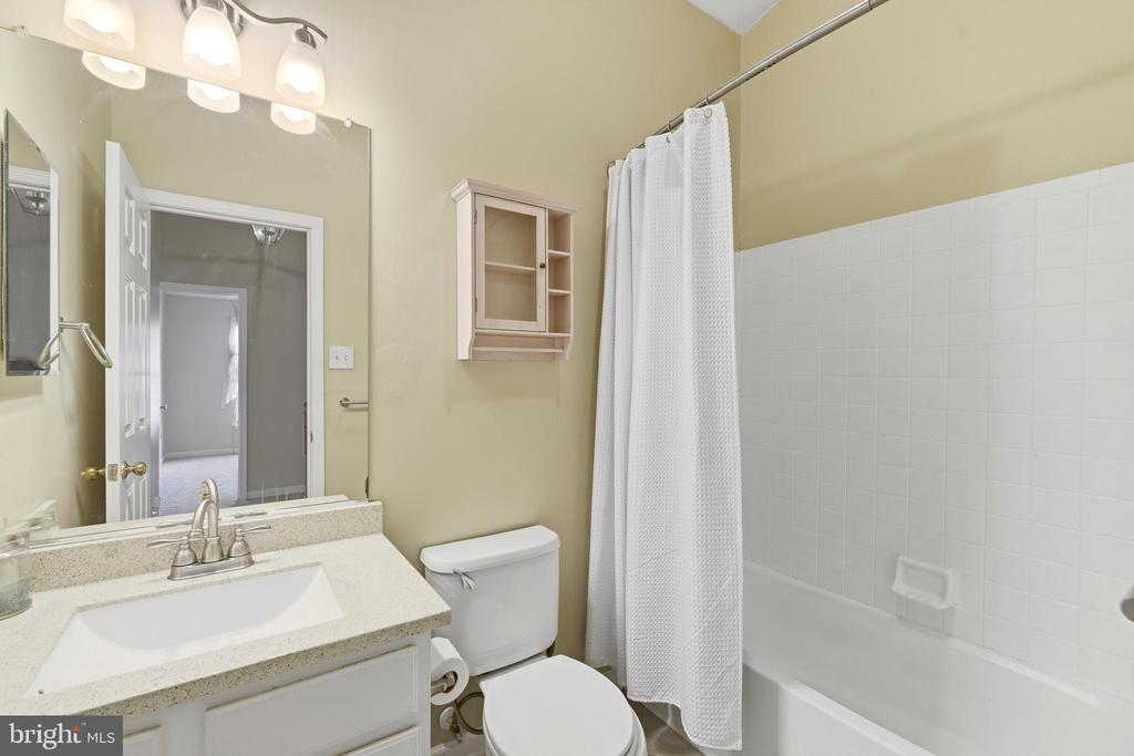 2169 SEWANEE DRIVE