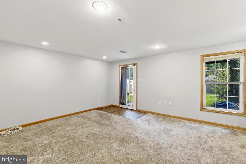 2169 SEWANEE DRIVE