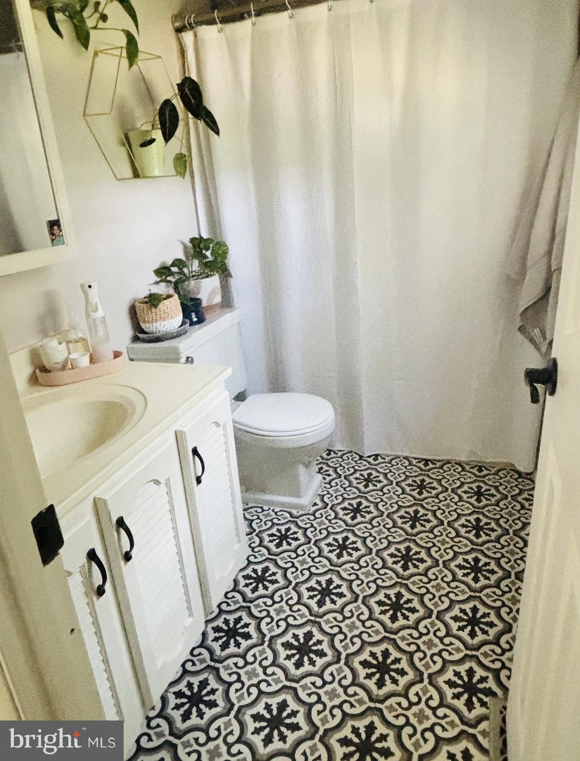 3445 CATHOLIC VALLEY ROAD