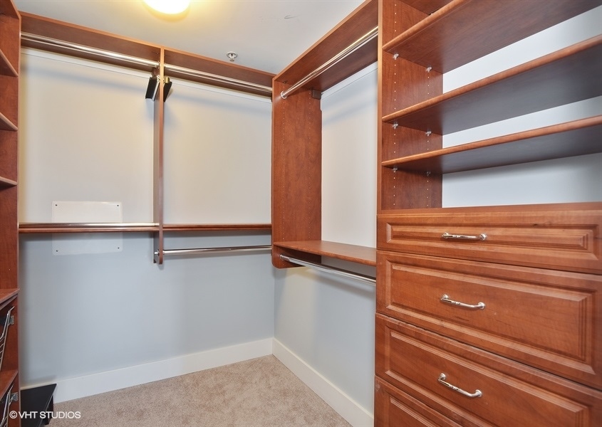 1155 N Dearborn  Street, Unit 704