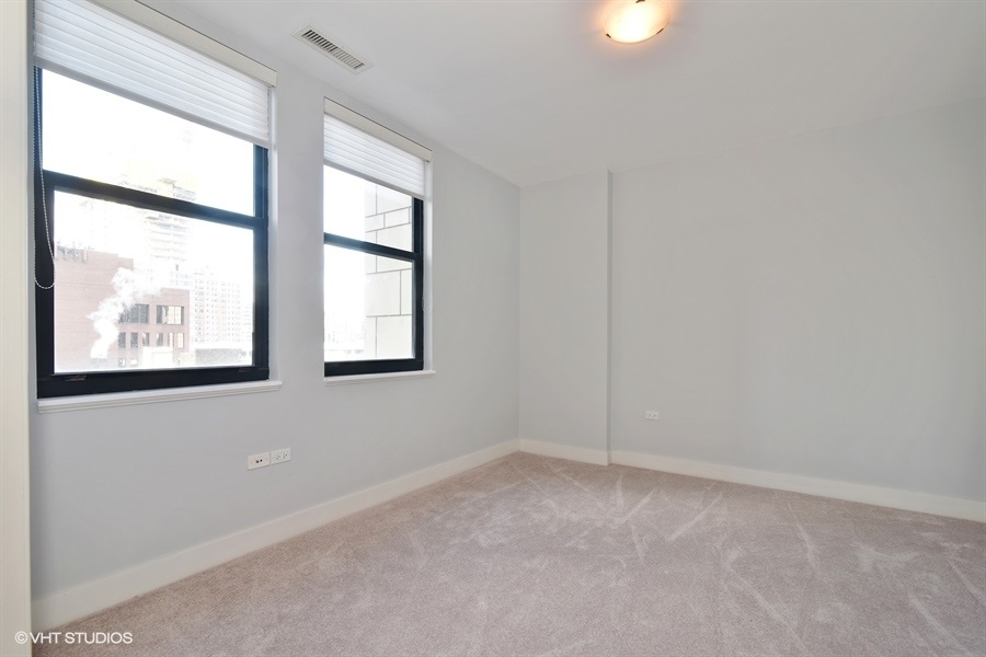 1155 N Dearborn  Street, Unit 704