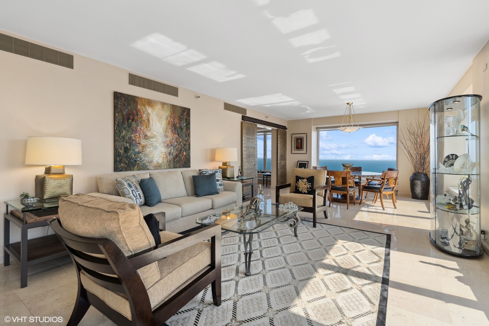 161 E CHICAGO Avenue Unit: 39B