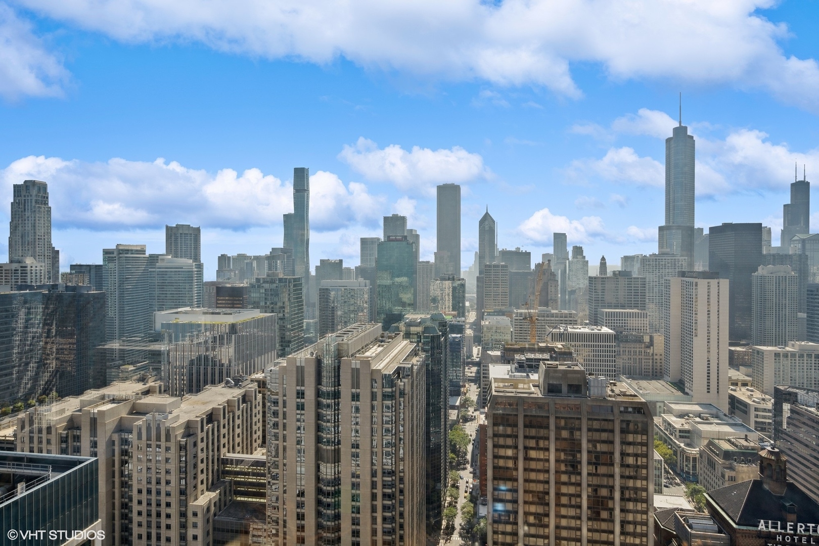 161 E CHICAGO Avenue Unit: 39B