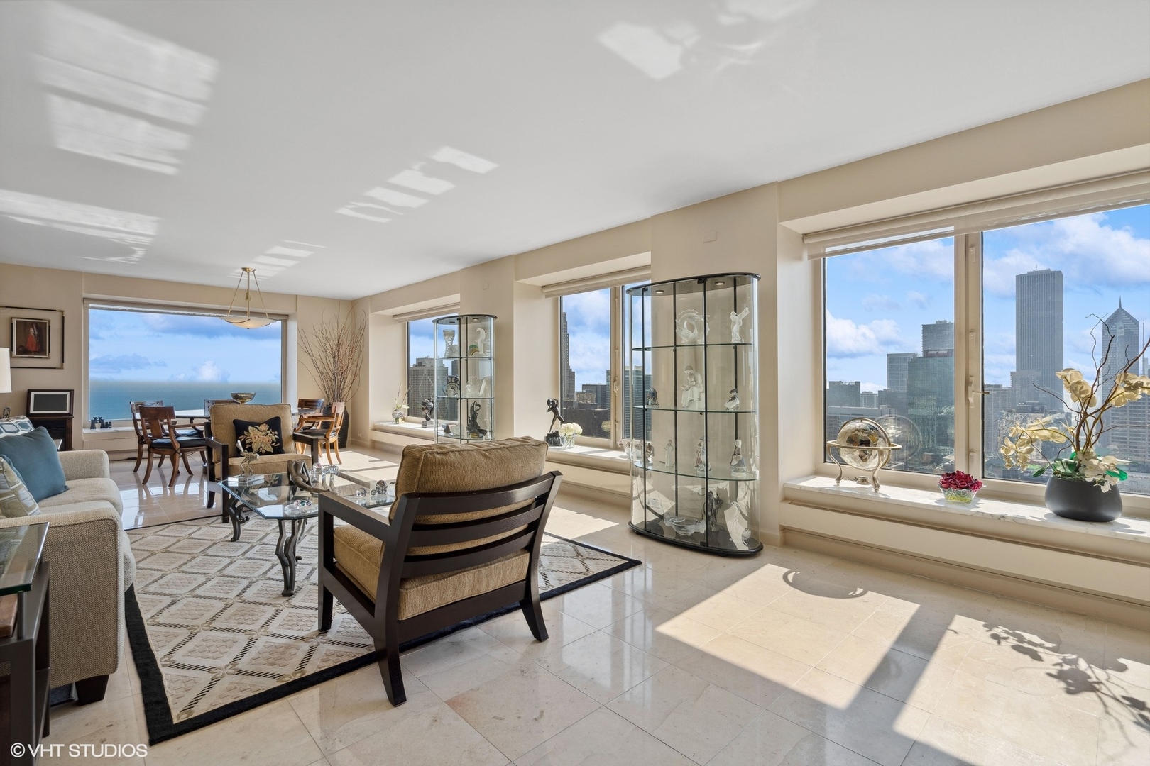 161 E CHICAGO Avenue Unit: 39B
