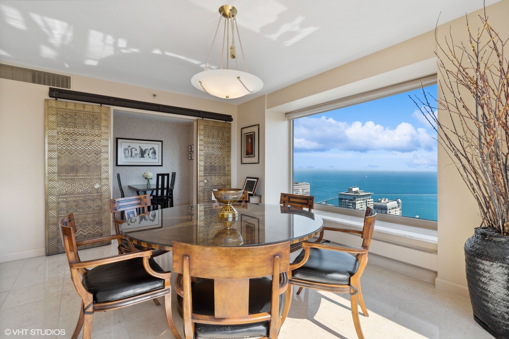 161 E CHICAGO Avenue Unit: 39B