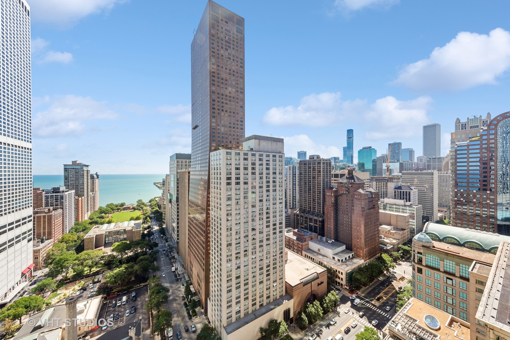 800 N MICHIGAN Avenue Unit: 2901