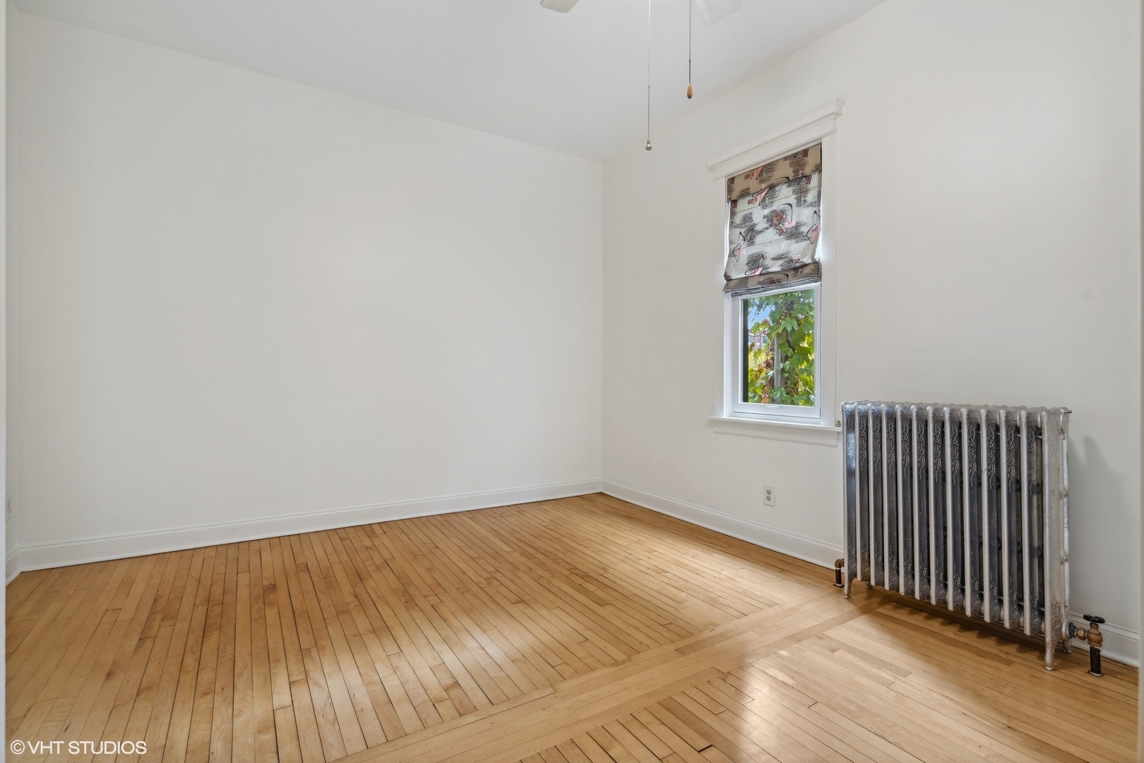 2473 N Albany Avenue