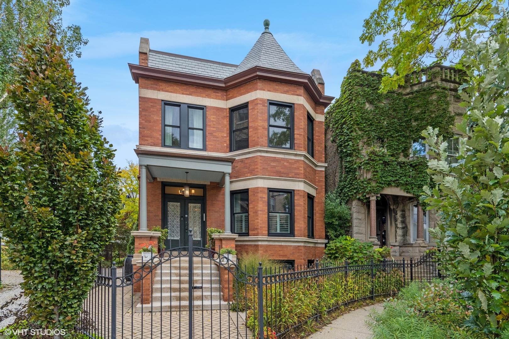 2473 N Albany Avenue