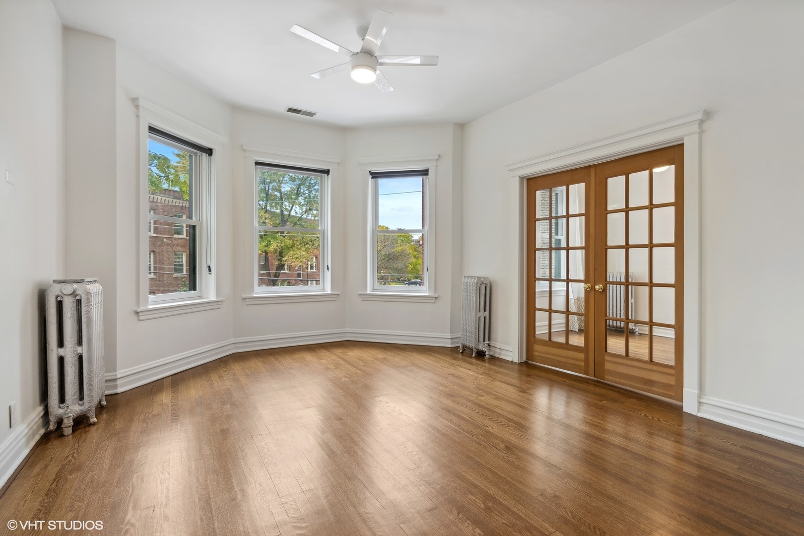 2473 N Albany Avenue