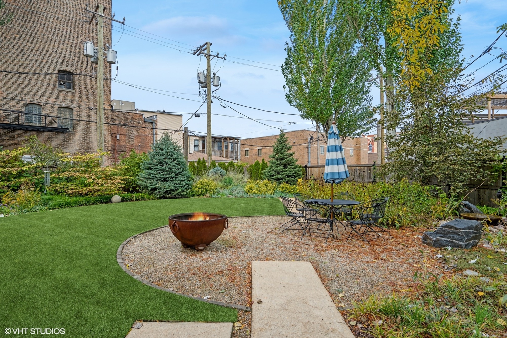 2473 N Albany Avenue