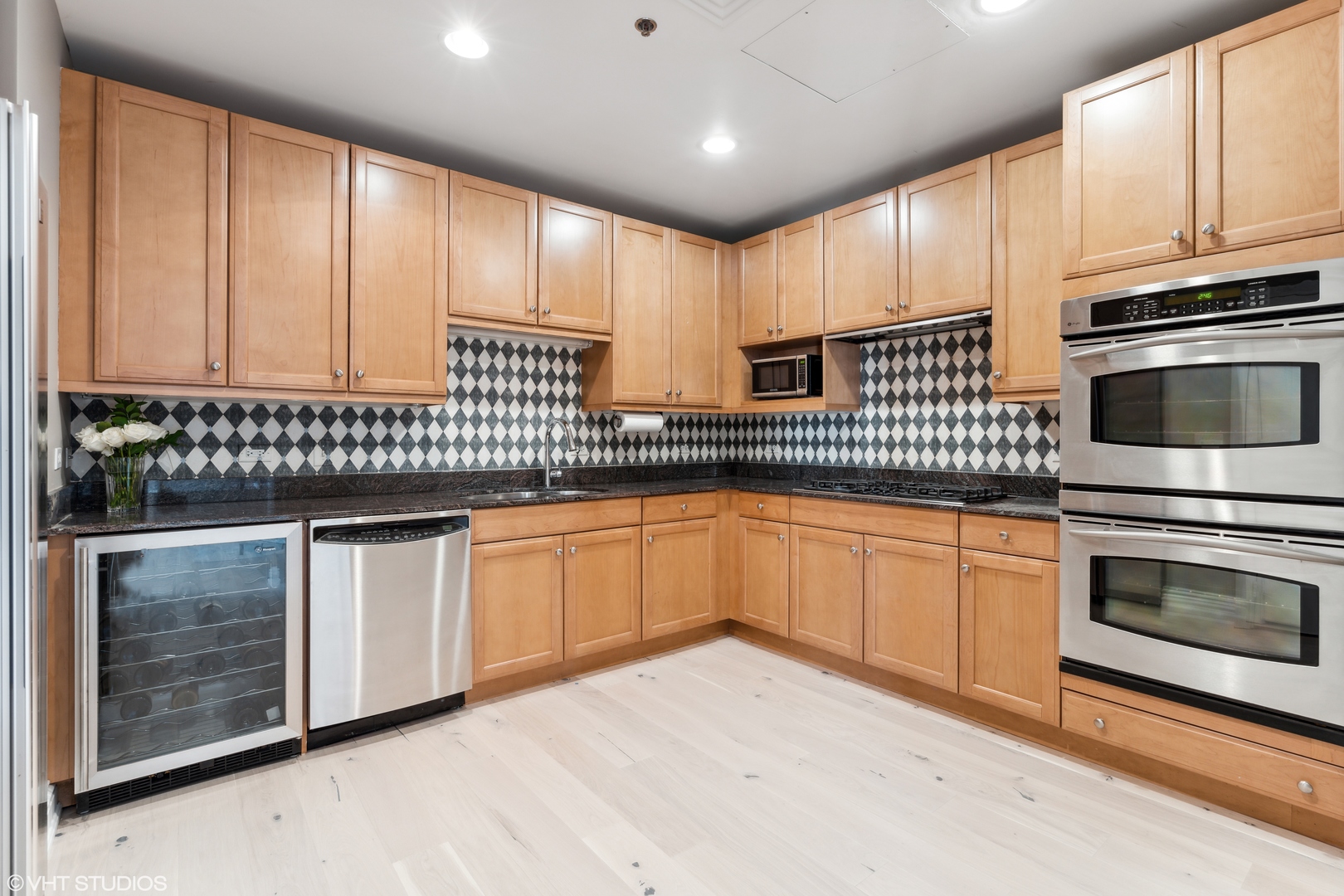 55 E Erie Street Unit: 3304