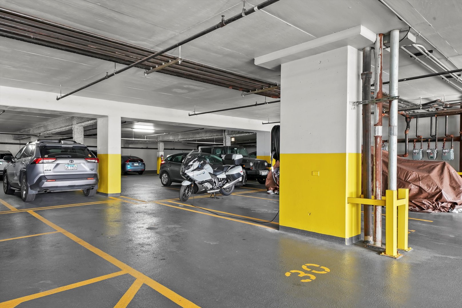 230 W Division Street Unit: 703